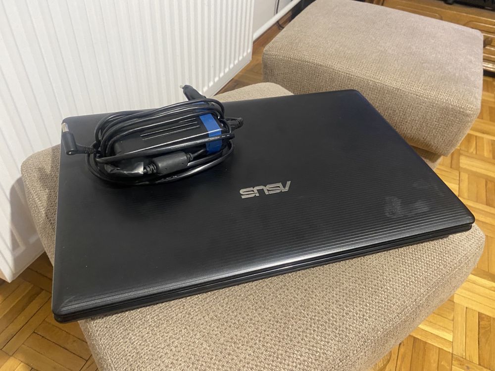 Laptop Asus i3 geforce720m