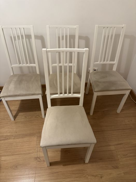 Vendo conjunto de 4 cadeiras para mesa de jantar