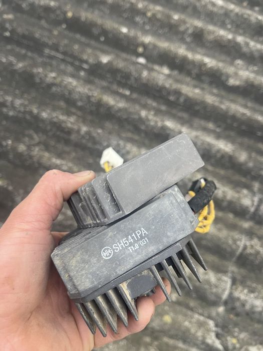 Продаю головка Honda sh 125 150 300 реле зарядки