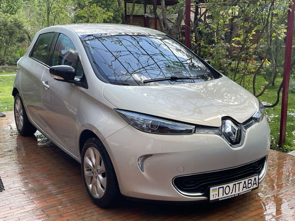 Продам Renault Zoe Intense 22 КВт 2016 рік