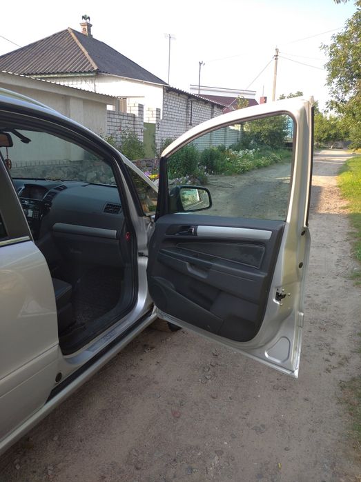 Продам автомобіль