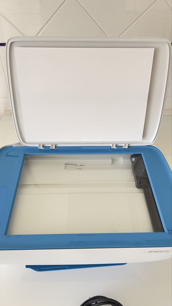 HP Deskjet 3639 com tinteiros
