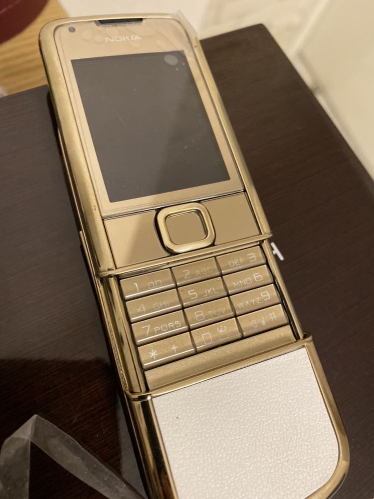 Nokia 8800 Art Gold