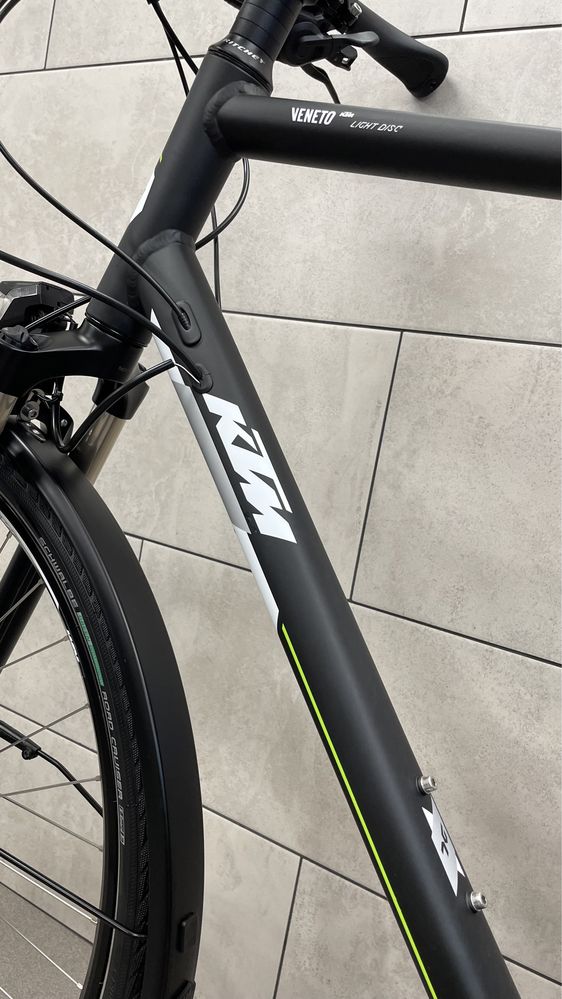 KTM Veneto Light Disc rower trekkingowy koła 28” rama 63 cm wysoki