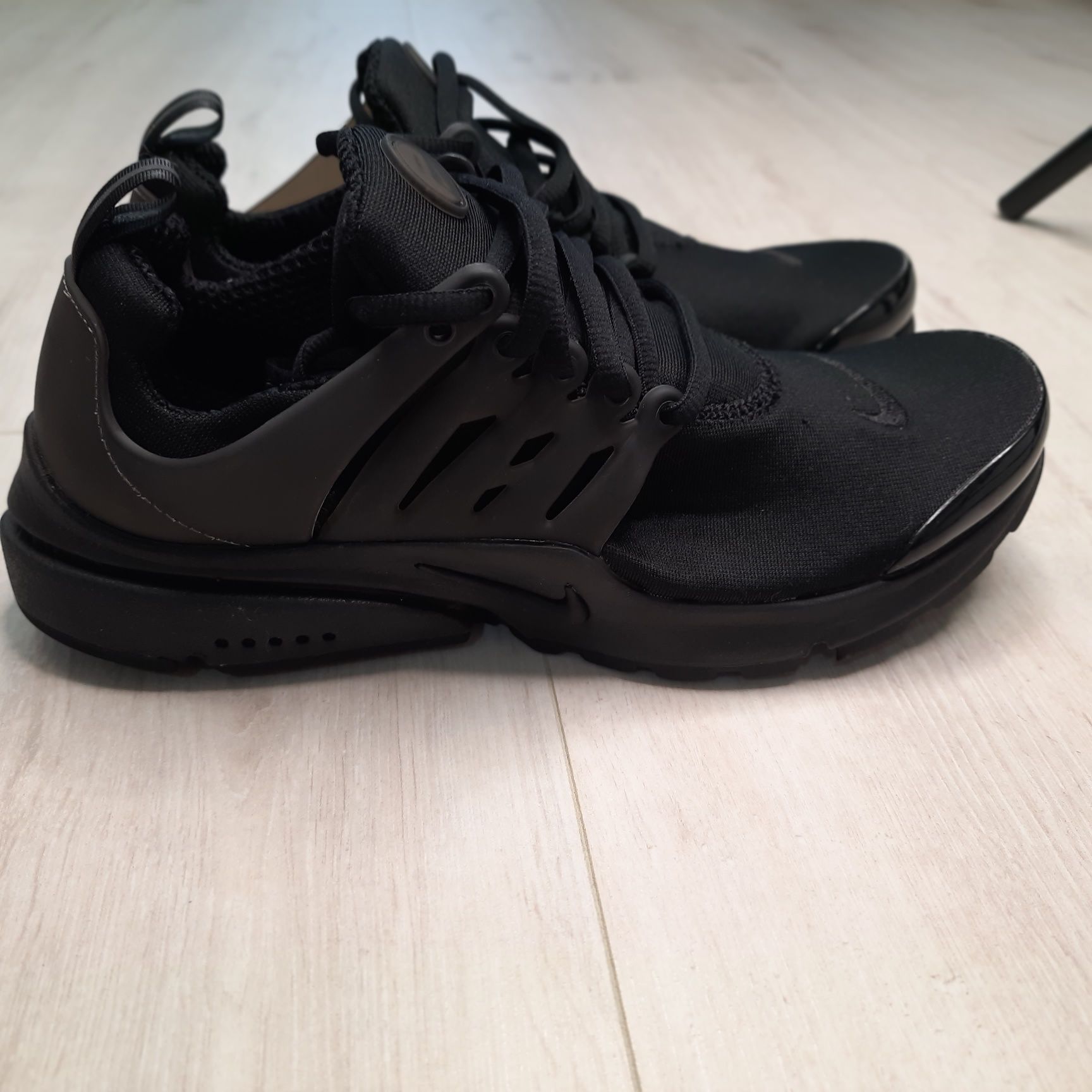 Кросівки чоловічі Nike Air Presto (CT3550-003)