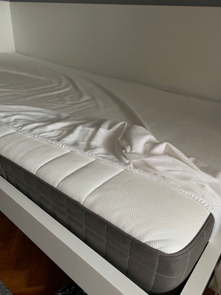 Cama solteiro ikea com colchao incluido