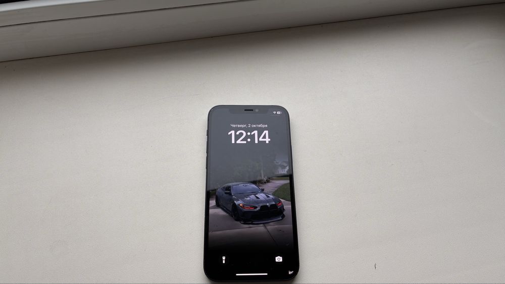 Iphone 12/64 в гарному стані