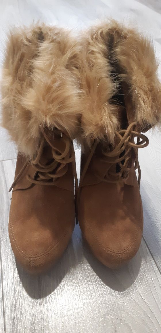 Buty botki Bershka skóra rozmiar 41