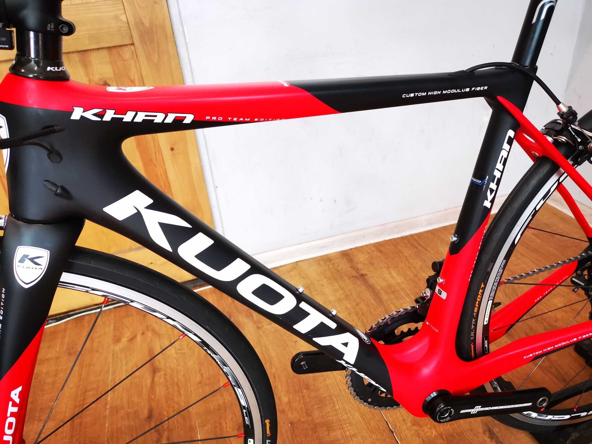 Rower szosowy, KUOTA KHAN PRO Team, Campagnolo RECORD 11 EPS, r52