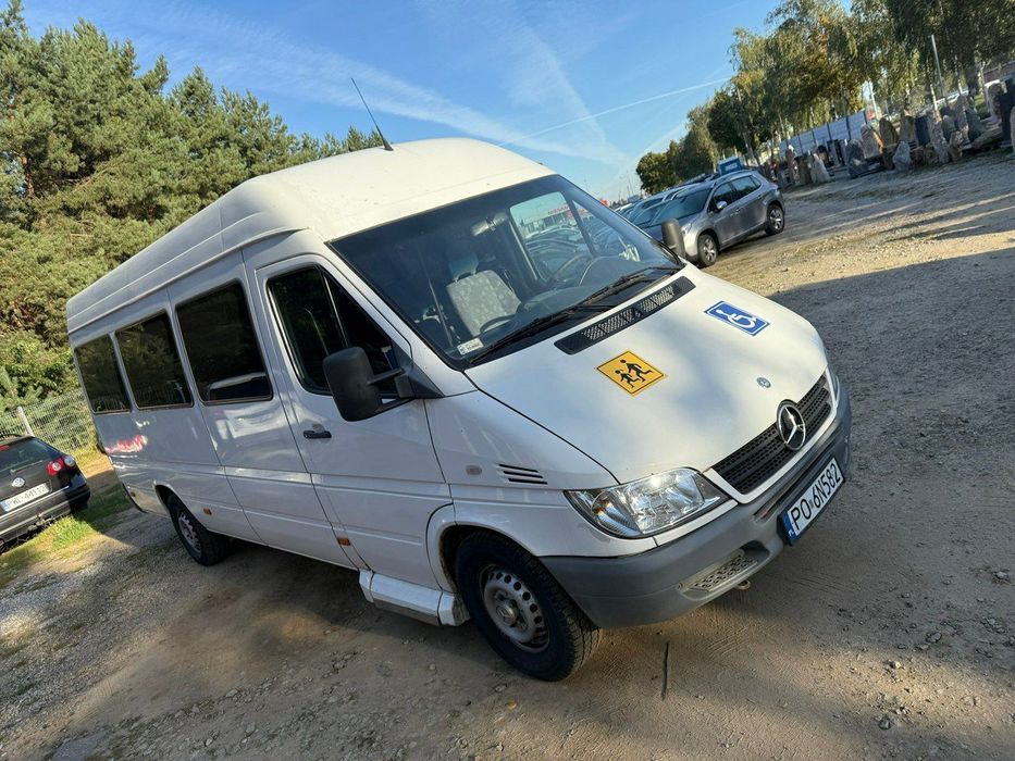 Mercedes-Benz Sprinter 2.2 CDI 9 OSOBOWY KLIMA Winda Zarejestrowany w Polsce 2006 Rok!