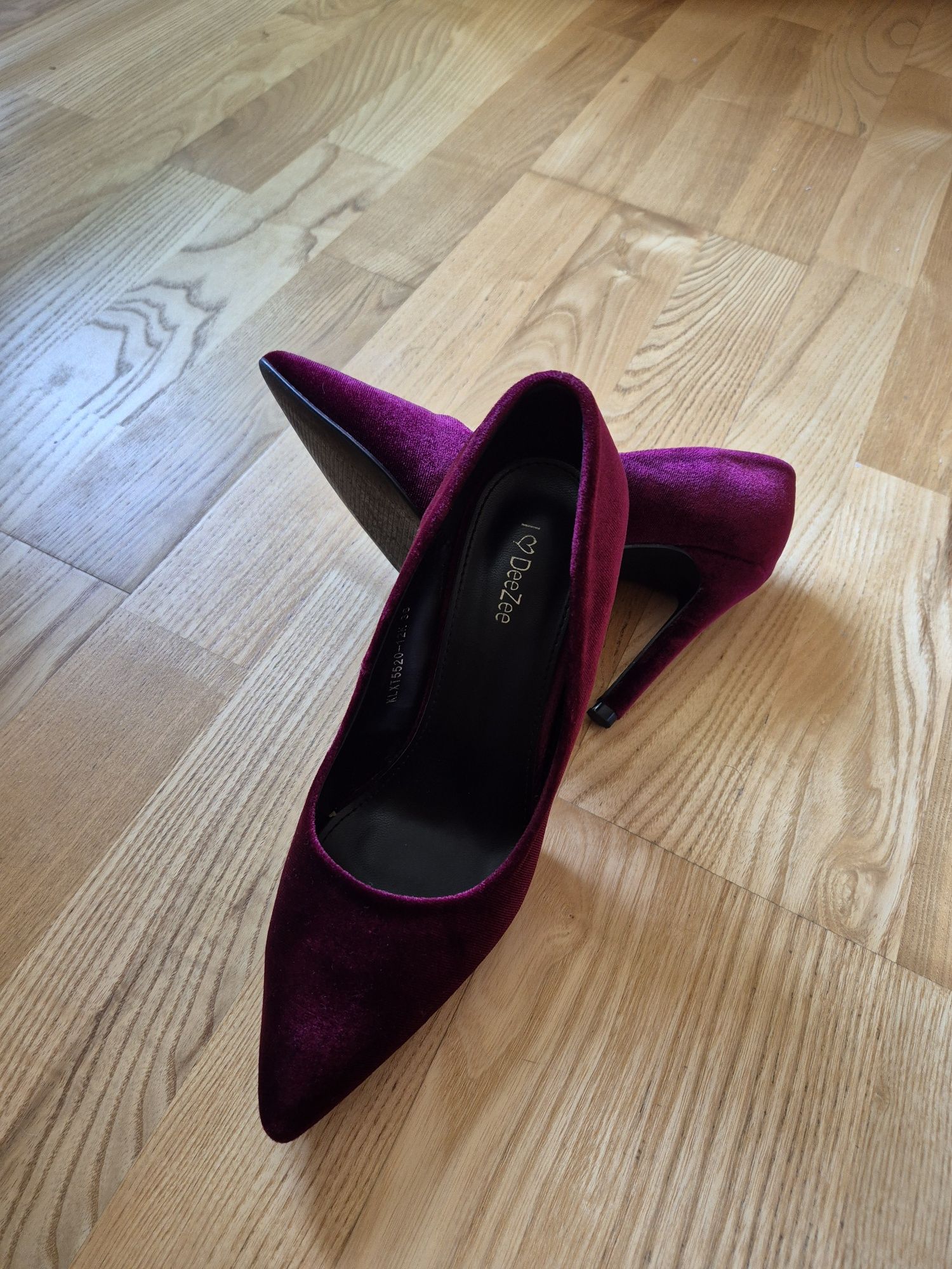 Bordowe obcasy ok 8 cm rozmiar 36/7