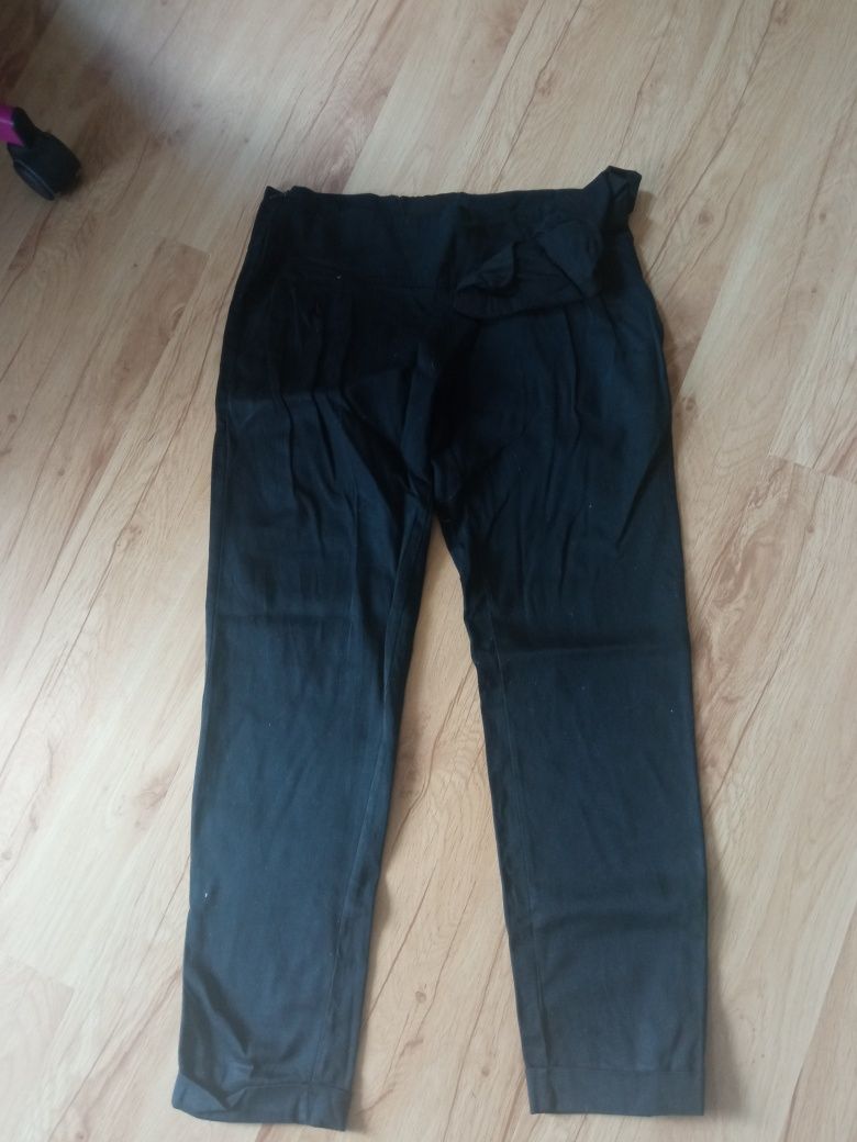 Spodnie czarne z kokardką