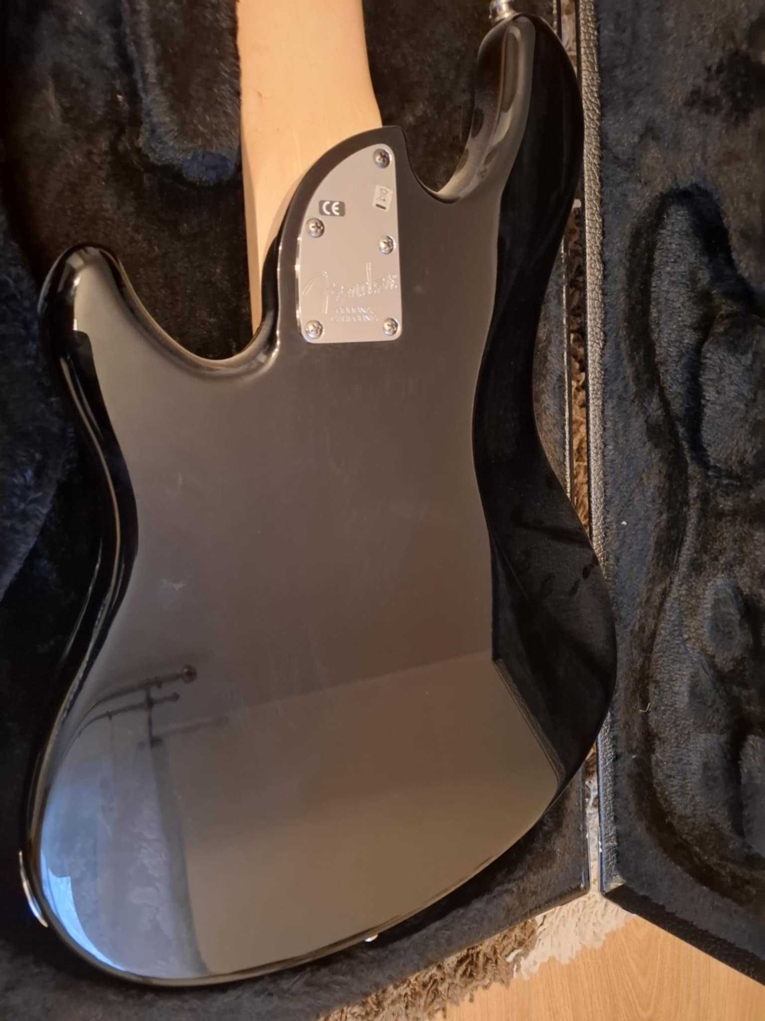 fender bas dimension.made in usa