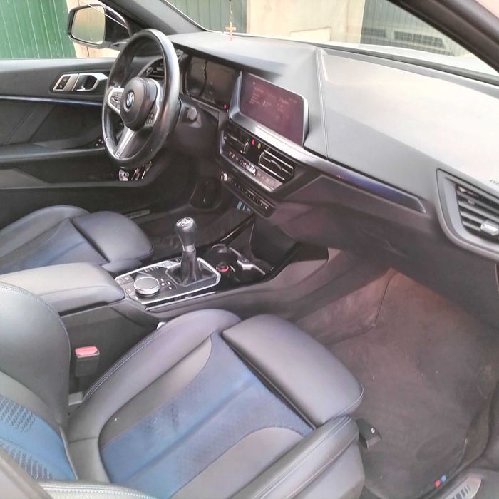 BMW  116d Pack M Desportivo