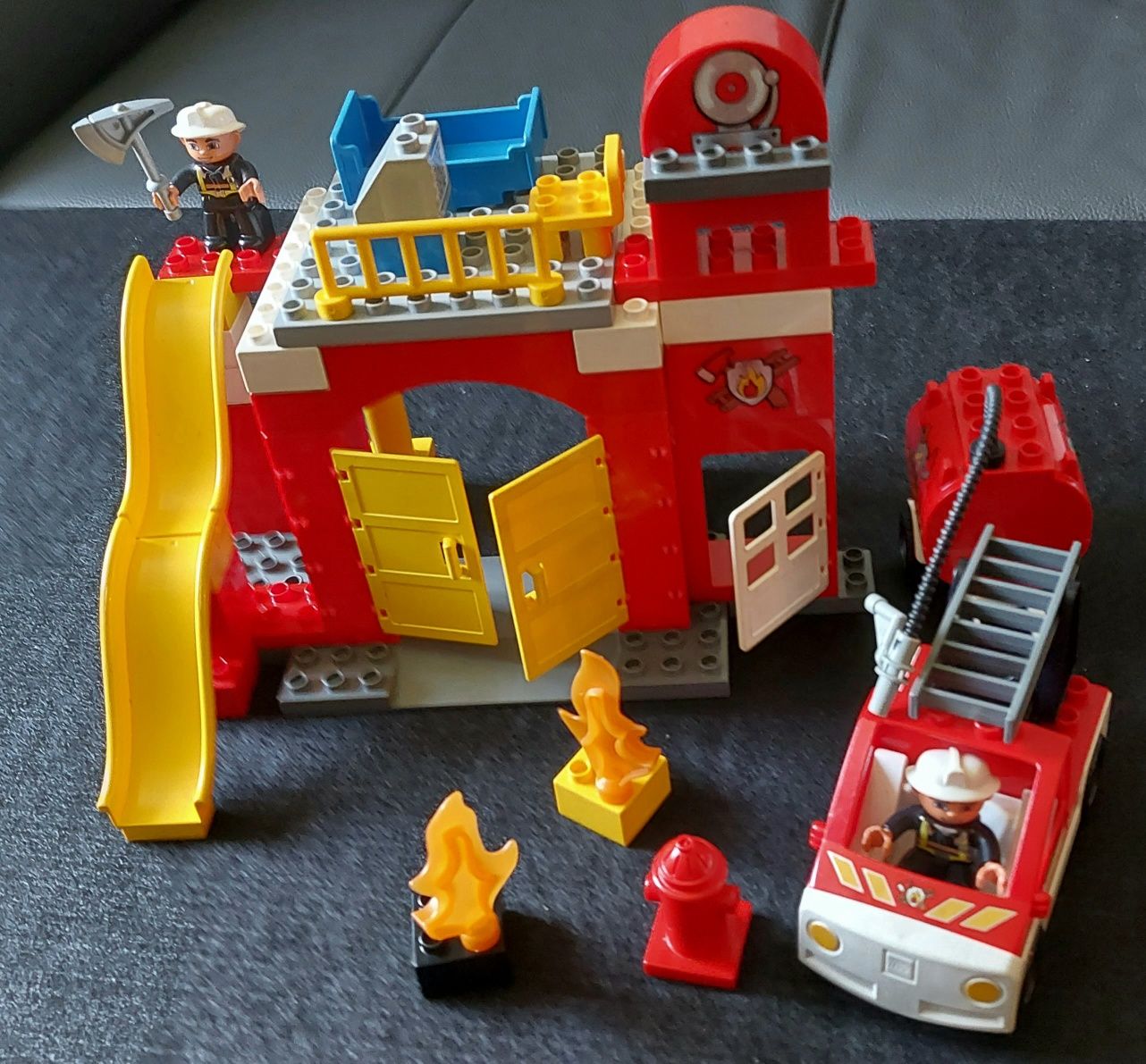 Lego Duplo  6168 Remiza strażacka