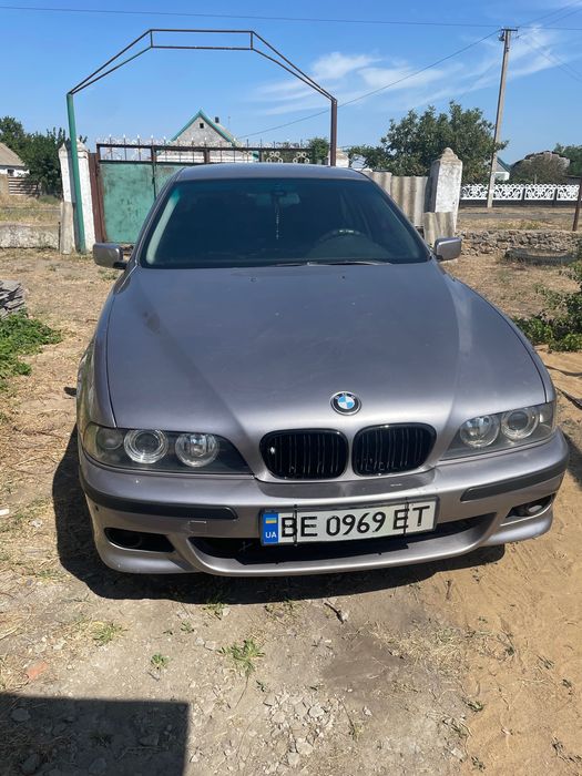 BMW 520l в кузове е39 можливий обмін на трактор