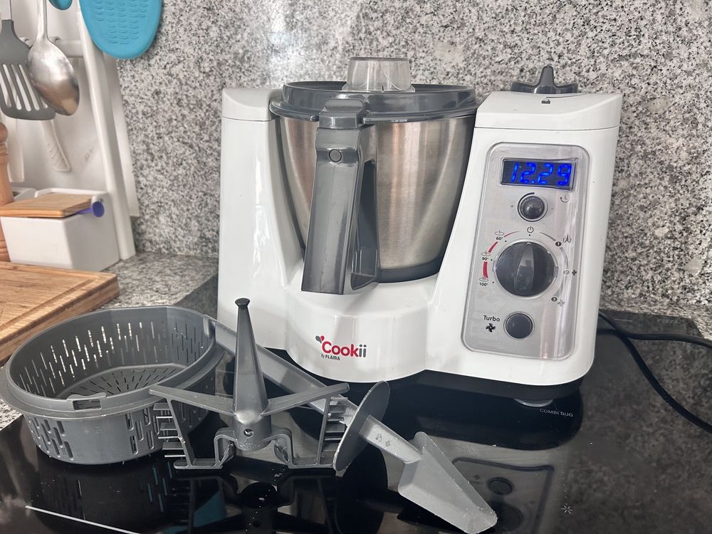 Robot de Cozinha - Flama