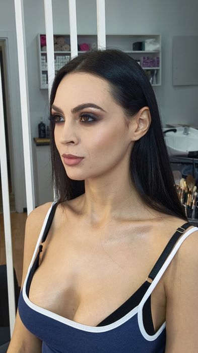 Зачіска, укладка, локони, плетіння, макіяж