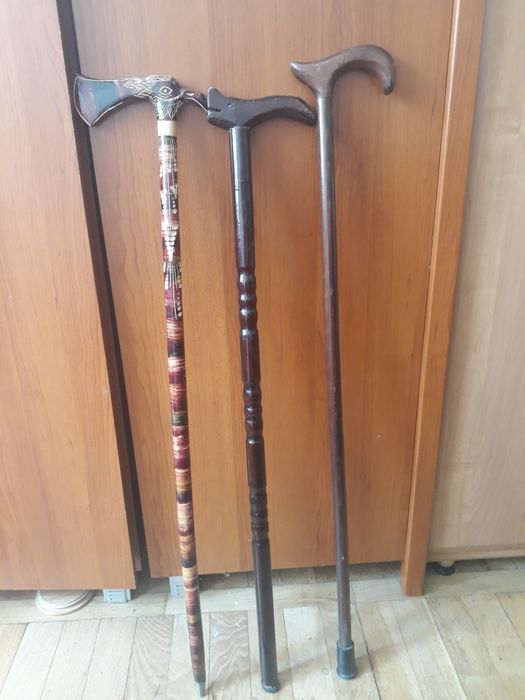 Stare drewniane laski