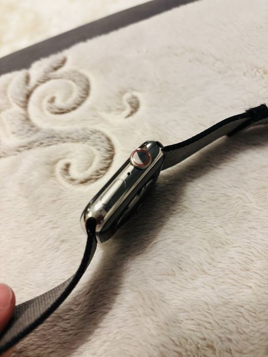 Zegarek Apple Watch 5  44mm Stainless Cellular