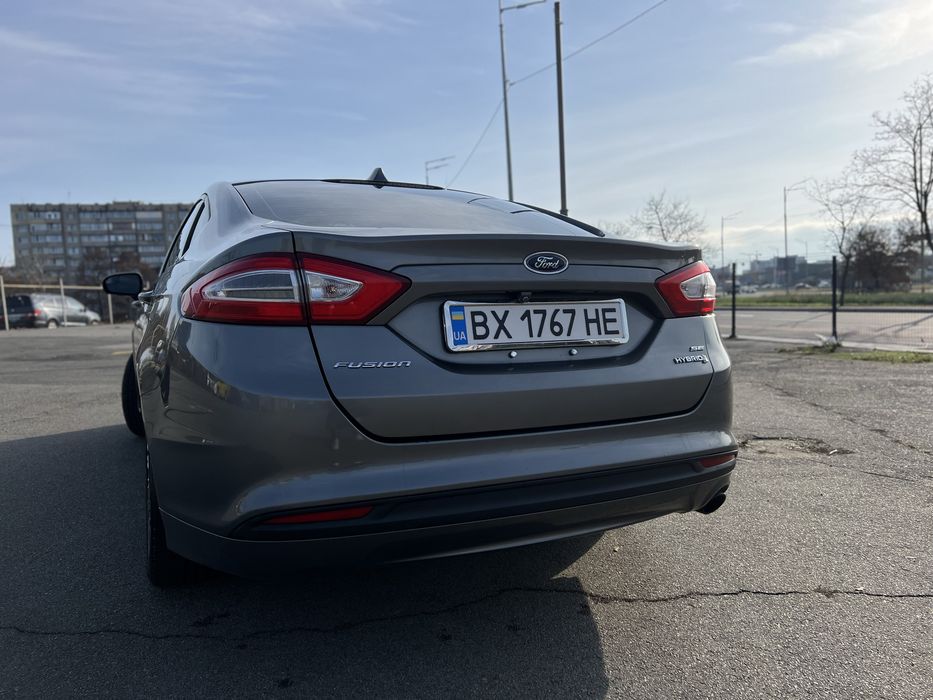 Ford fusion 2.0 hybrid