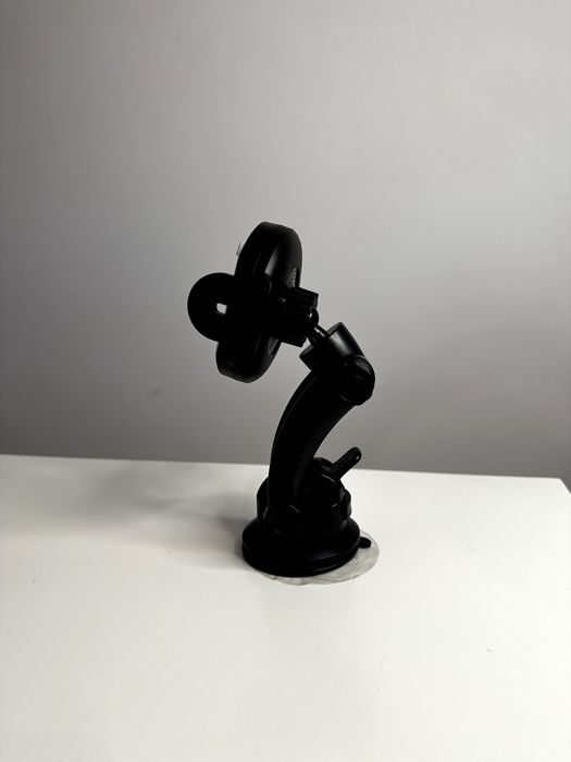 Szybka bezprzewodowa ładowarka samochodowa 10W