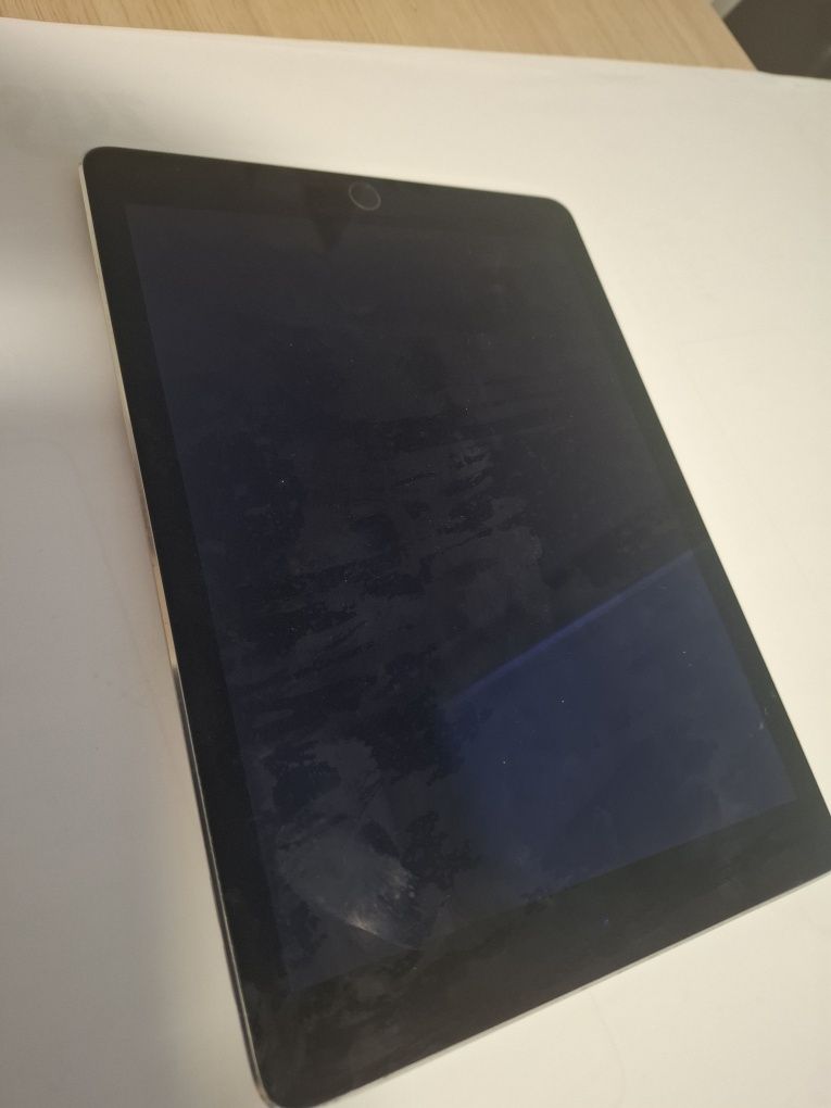 IPAD Air 2 (nie uruchamia się)