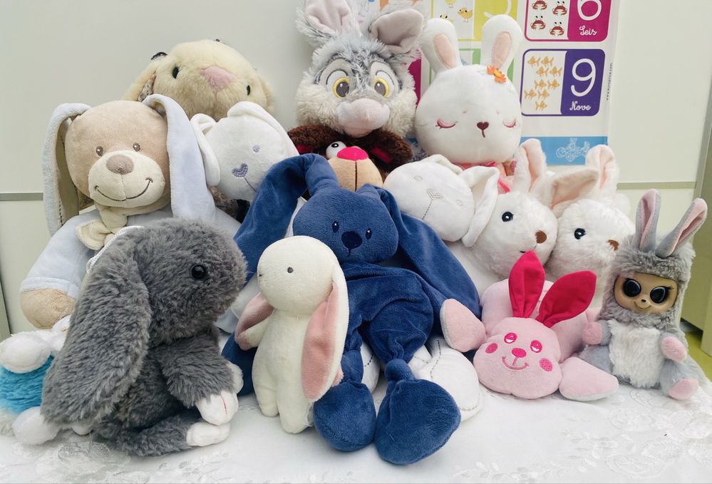 Bonecos coelhinhos Familia de Peluche Coelho