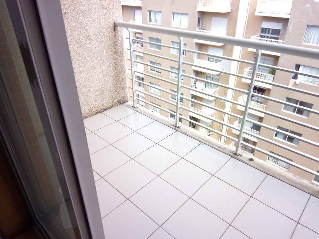 Apartamento T1 com garagem