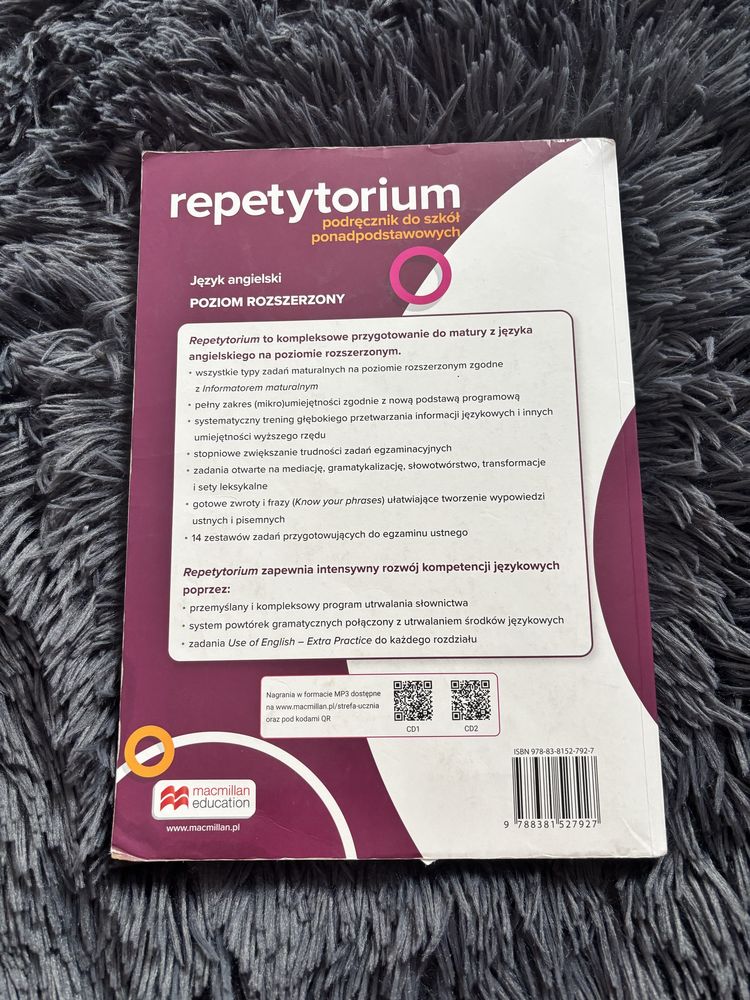 Repetytorium/podręcznik język angielski poziom rozszerzony