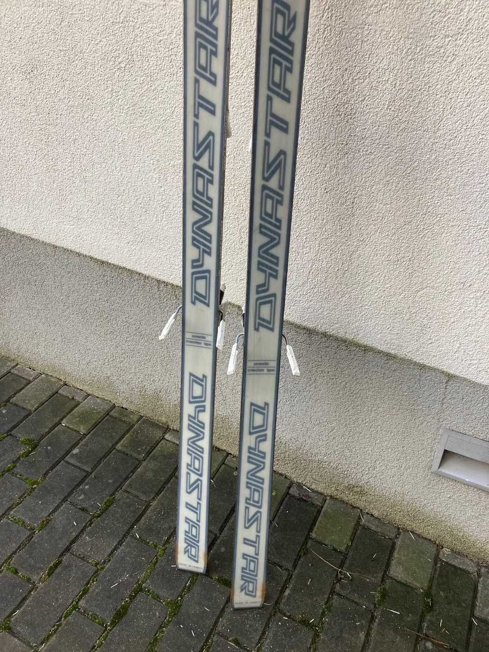 Sprzedam antyki marki Dynastar wraz z kijkami