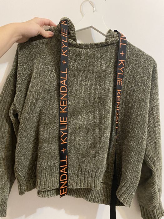 Bluza sweterek Kendall+Kylie