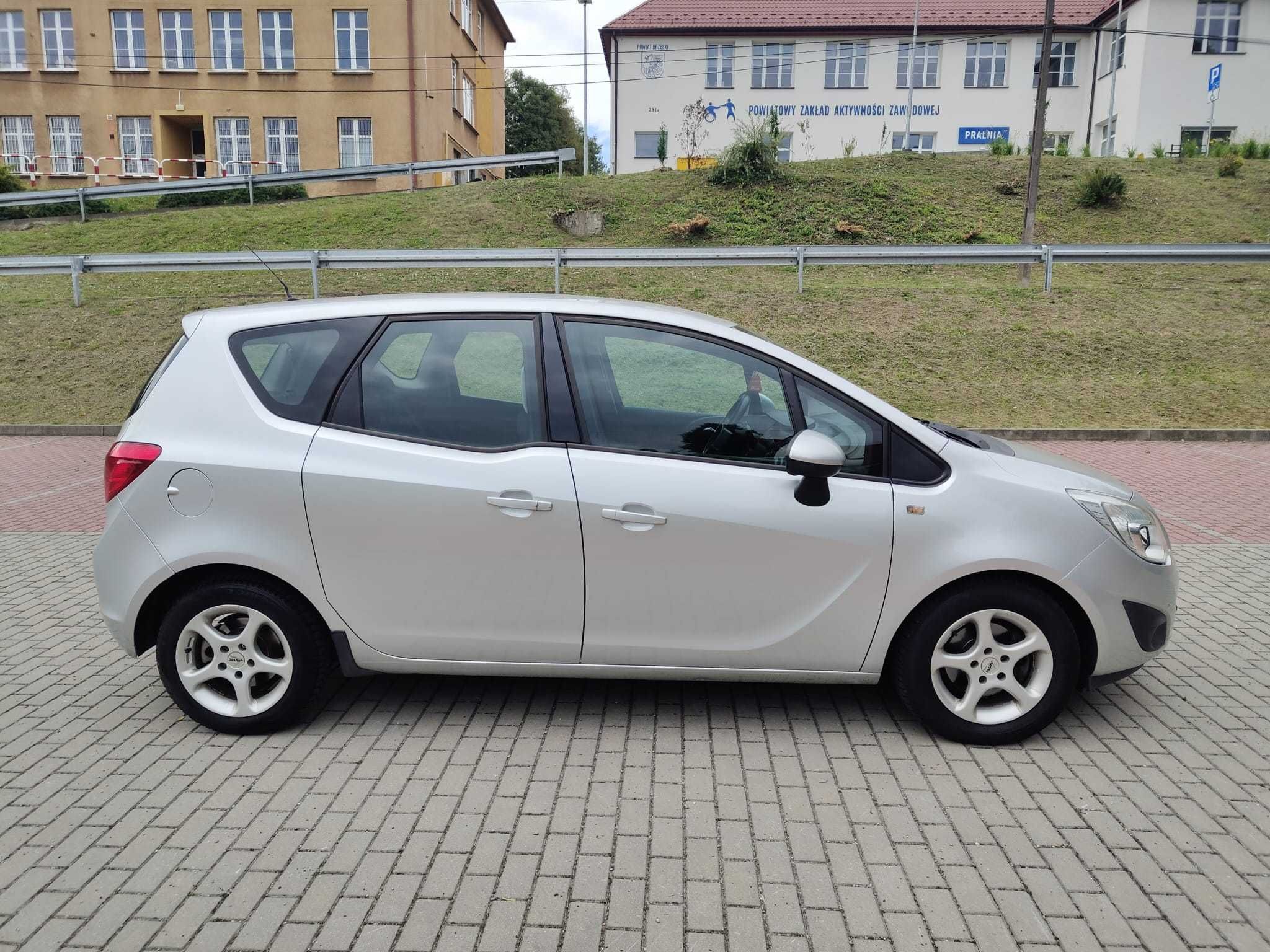 Opel Meriva 1.3 CDTI 2011/12r Niski przebieg 143tys.km. Klima Tempomat
