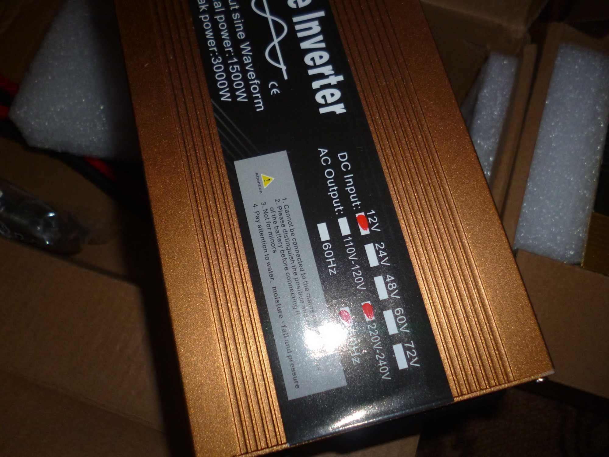 Новий 3000w 2шт інвертер для аккумулятора + зарядка  220в