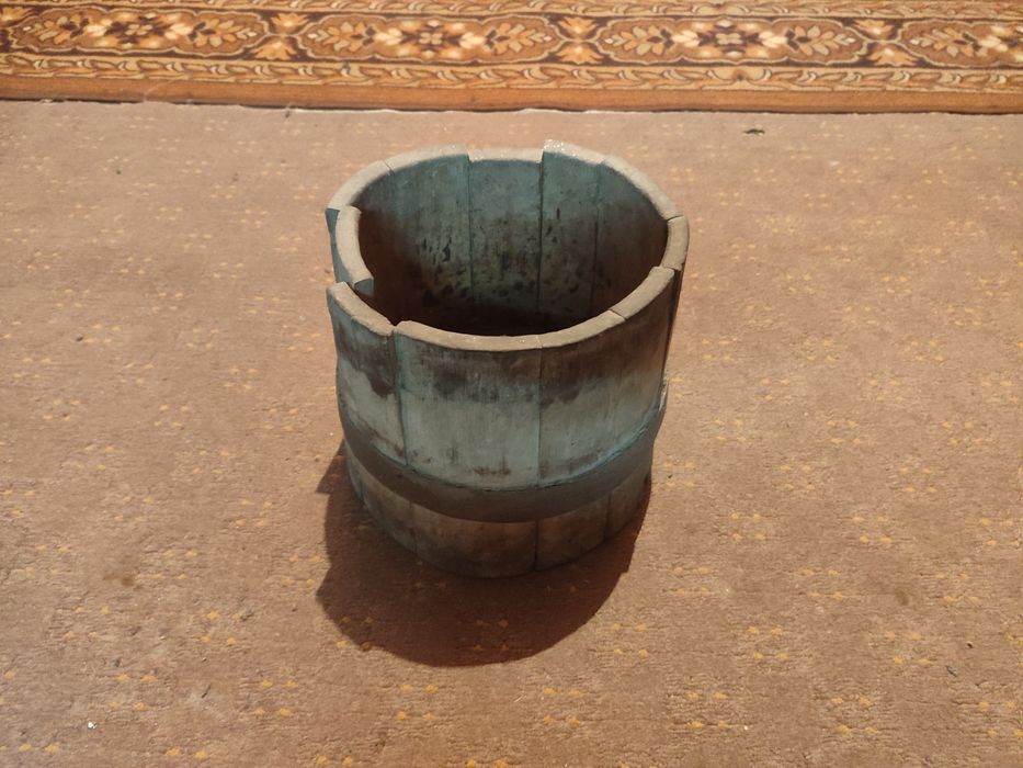 Старовинне відро, цеберко