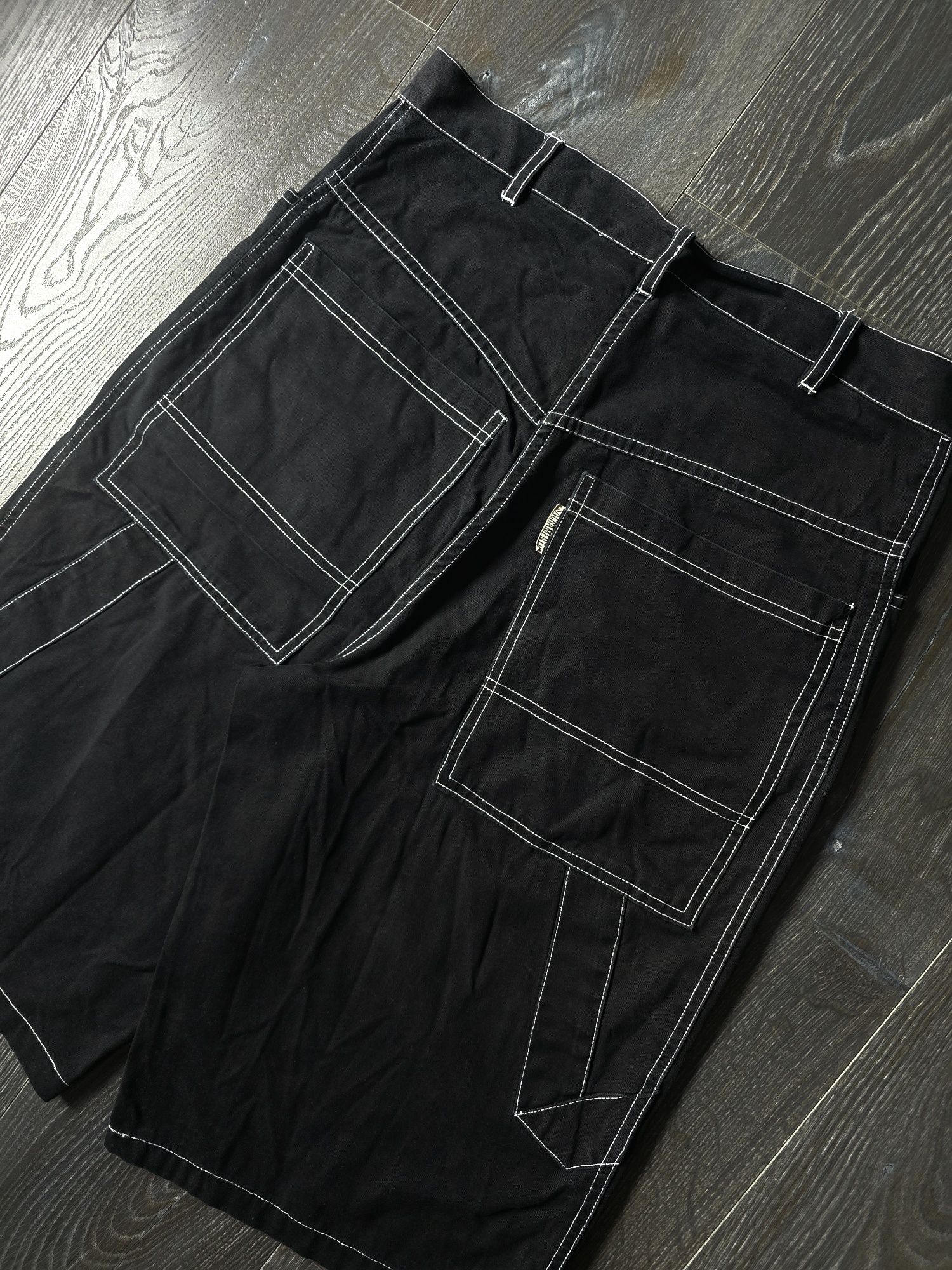 Гарні широкі шорти карпентер тайп baggy carpenter shorts sk8 y2k dc