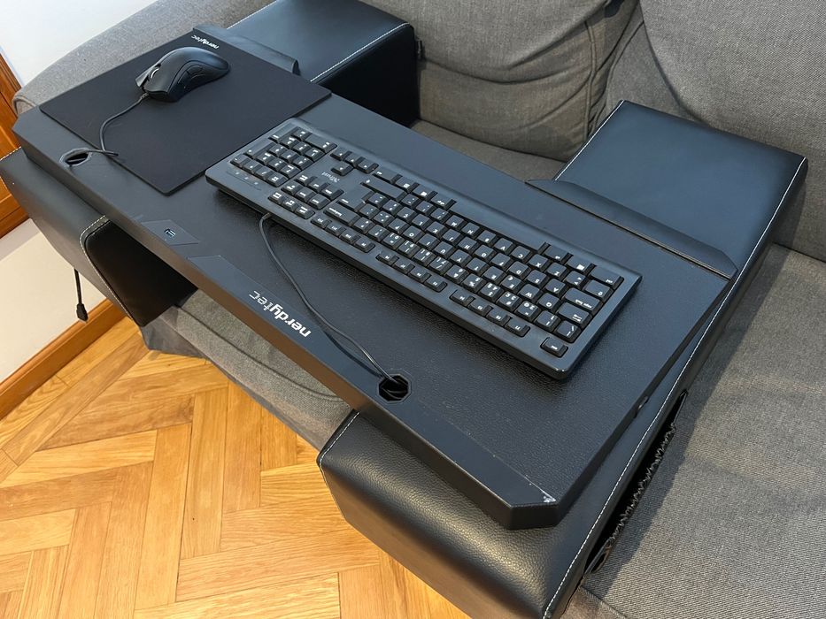NerdyTec CouchMaster - Gaming no sofá