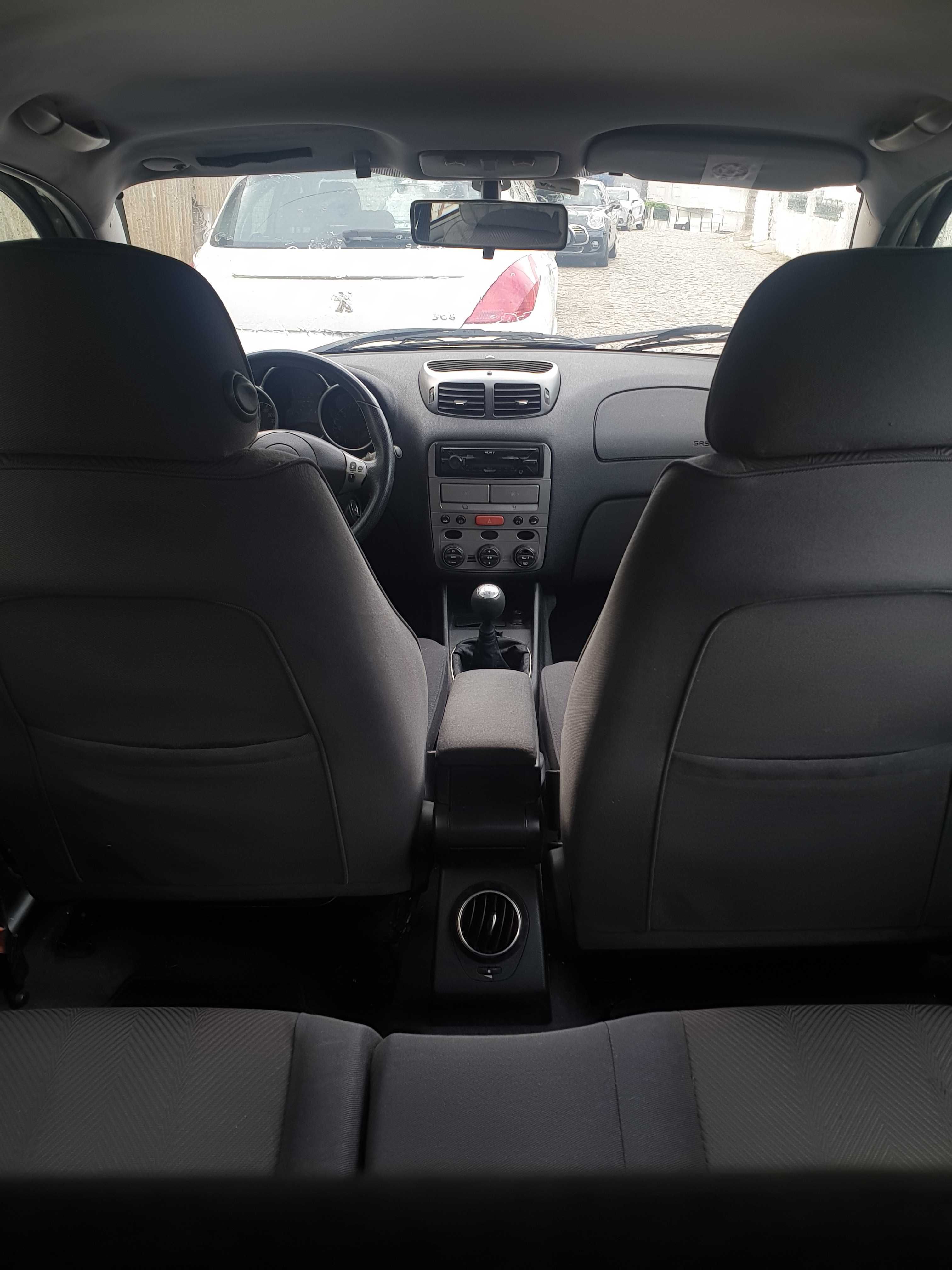 Alfa Romeo 147 1.9 JTD 2002