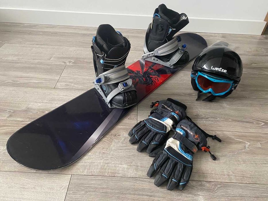 deska snowboard wiązania buty kask gogle rękawice dla dziecka
