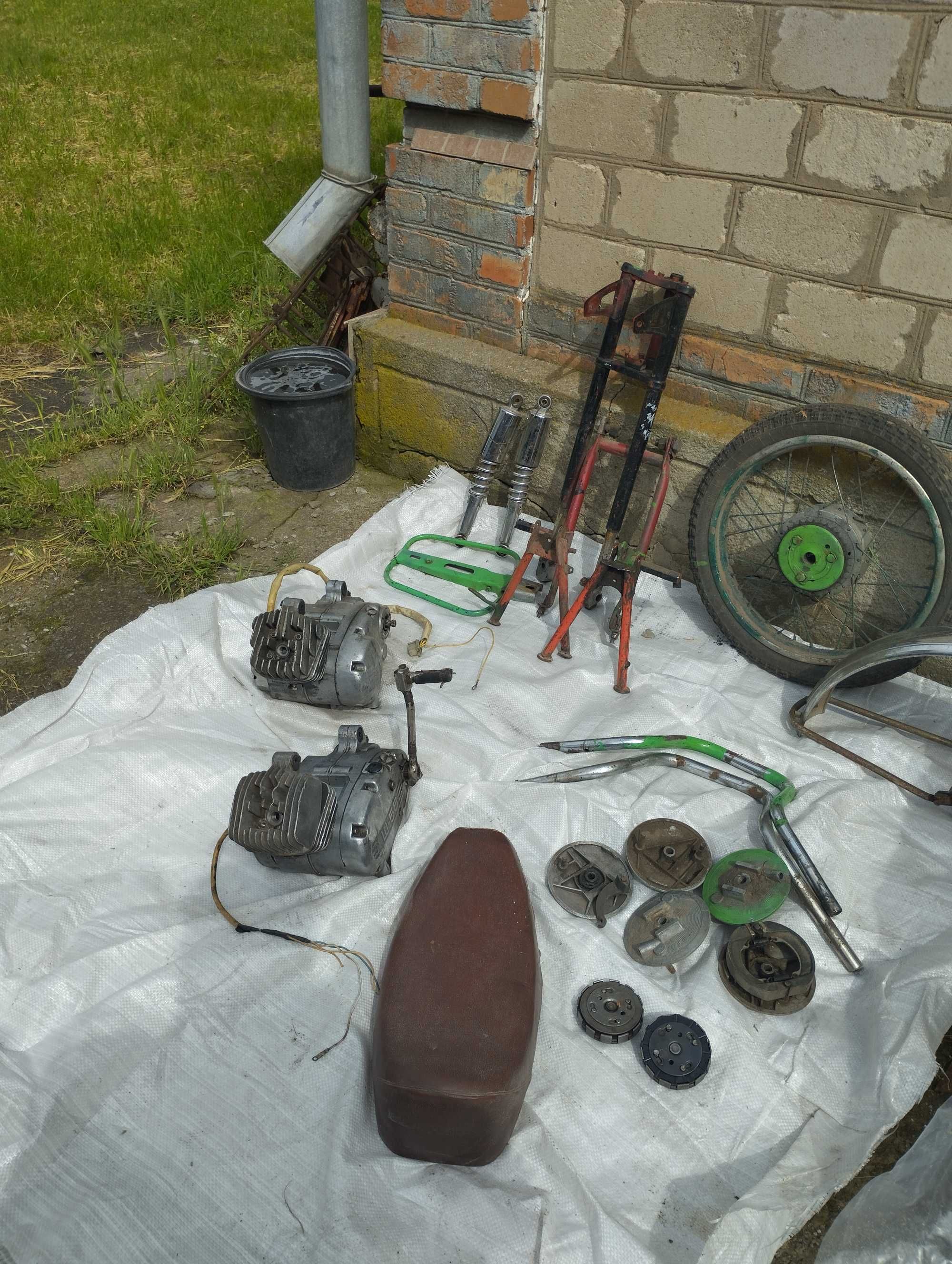 Продам запчастини до мопедів верховна Карпати дельта