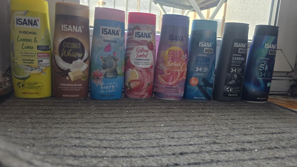 Zestaw 8 żeli pod prysznic z niemiec poj 300 ml