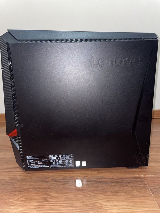 Komputer gamingowy Lenovo