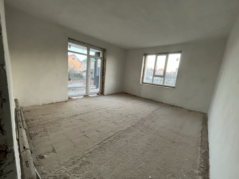 Продається будинок 210 м²,Сирець,Світло,Газ. Угринів. Івано-Франківськ