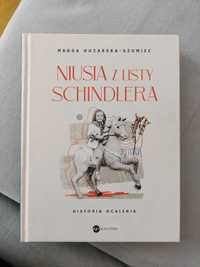 Niusia z listy Schindlera