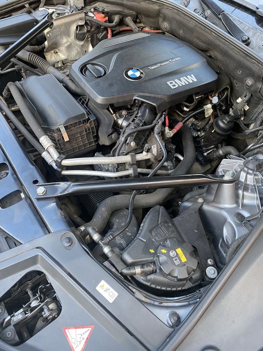 Продам бмв f10 2016 року повний привід