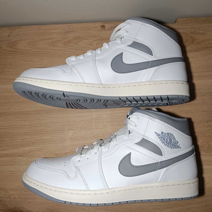 Air Jordan 1 Mid r. 46 (30 cm) White/Stealth