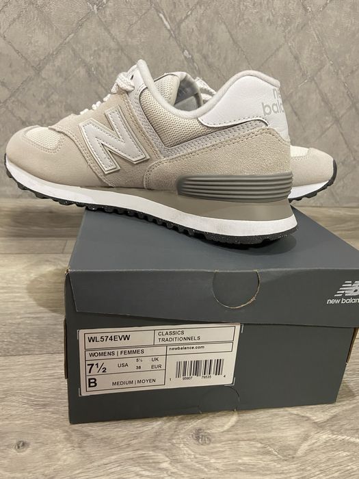 Женские кроссовки New Ballance 574, 38разм