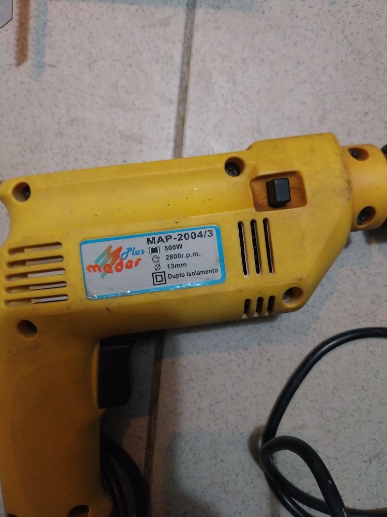 Maquina de furar