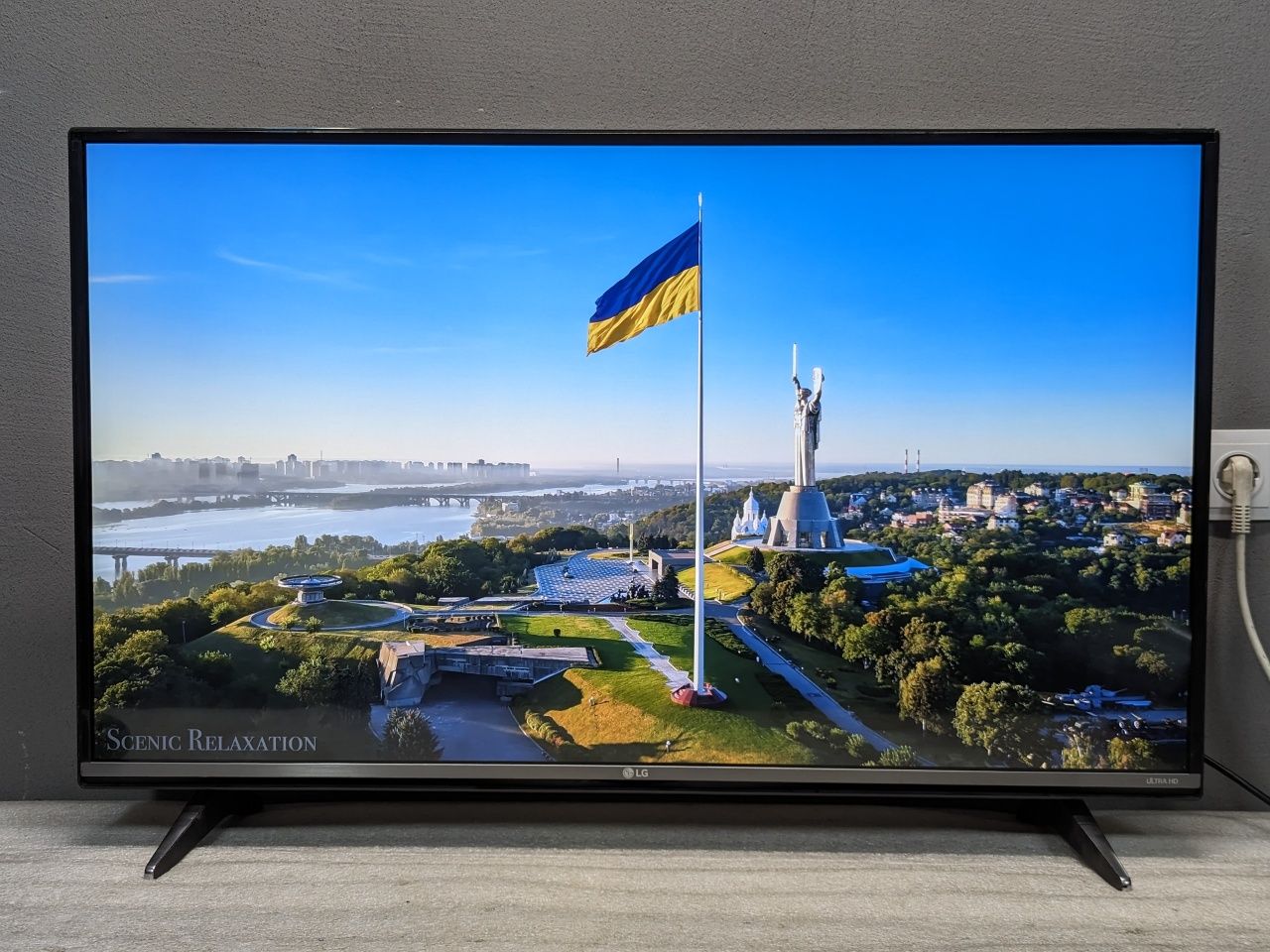 LG 43UF772V  (43") 4K Ultra HD Smart TV Wi-Fi IPS 1400 Hz