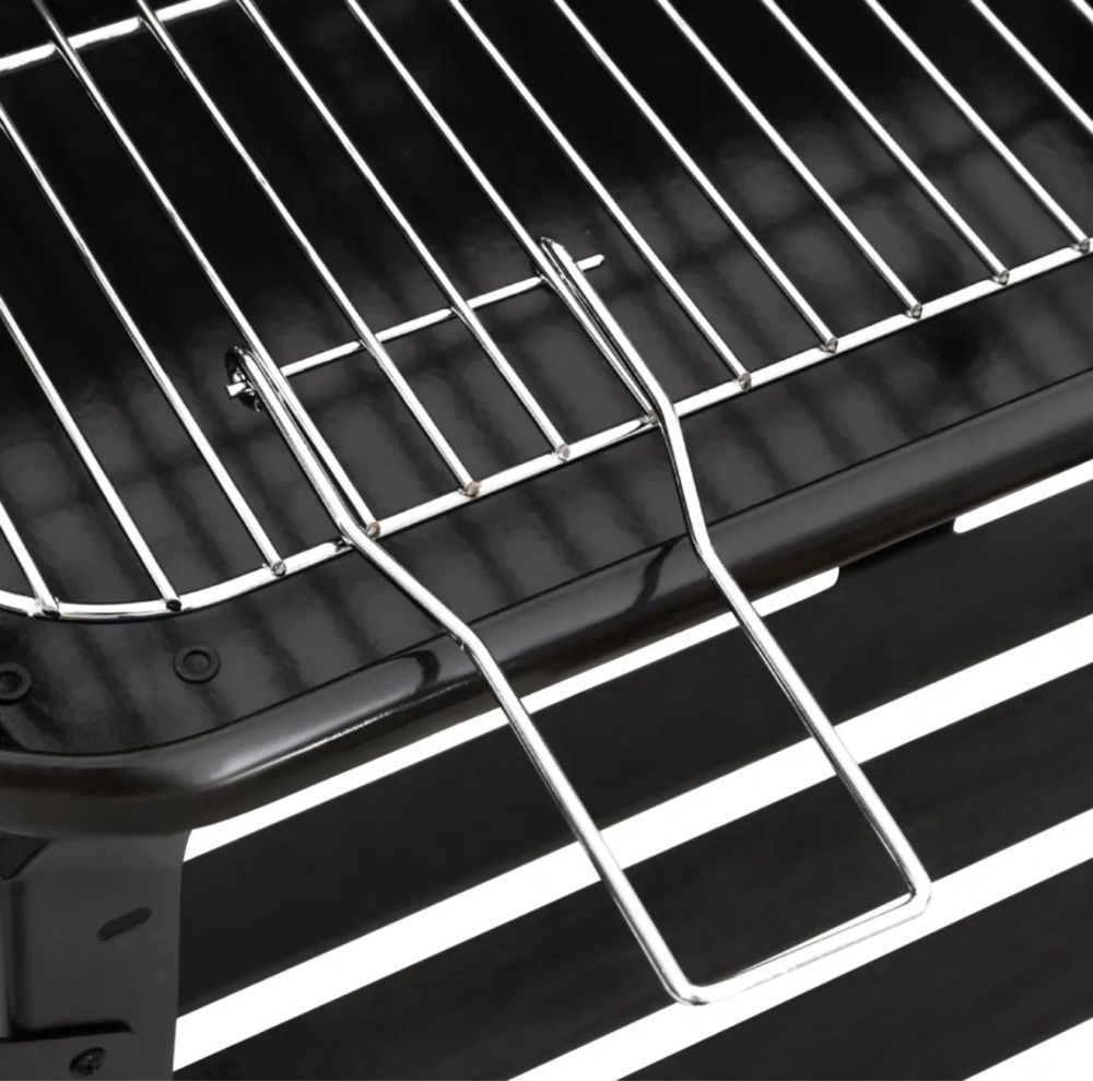 Grill węglowy  na kółkach